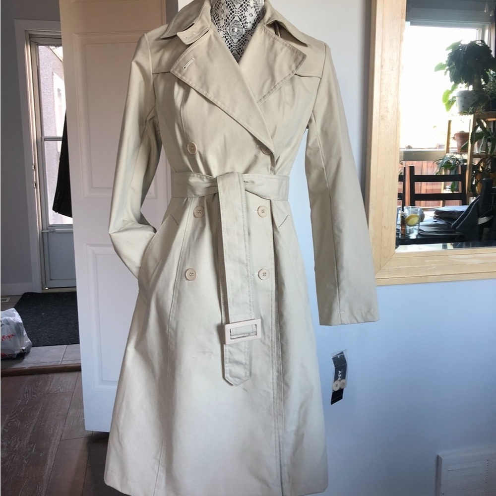 NWT DKNY Cotton Belted Trench Coat. XS